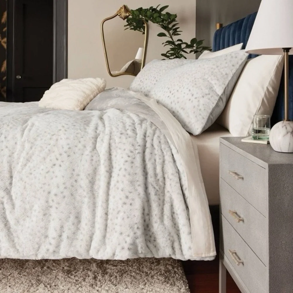 NWT THRESHOLD KING 3PC Faux Fur Comforter Set In $309 MSRP